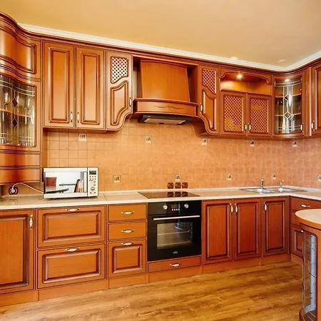 Apartment Luxcityapart On Ushakova 1v *
